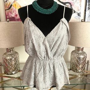 Storee (Nordstrom) Gray cold shoulder top